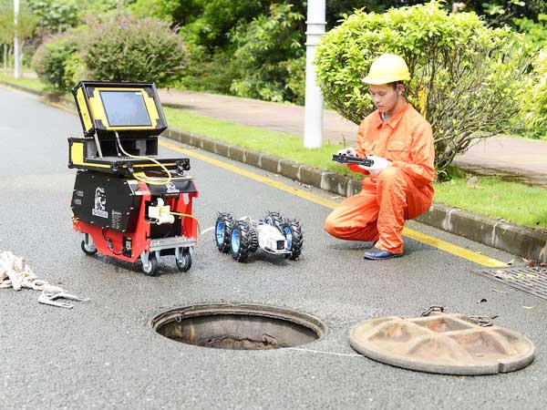 新荣管道机器人检测